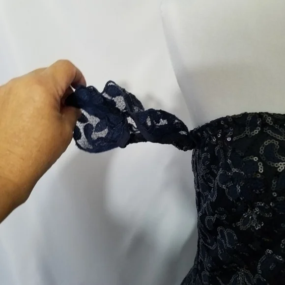 Revolve Endless Rose Sparkly Off Shoulder‎ … - Picture 3 of 8